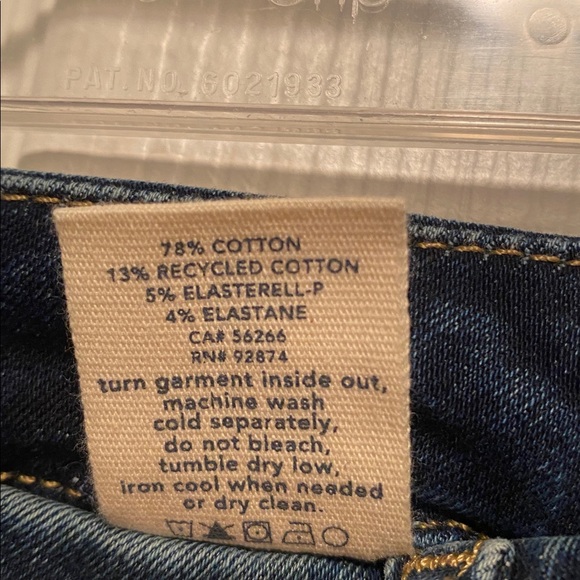 Splendid Dark Blue Super High Rise Bootcut Jeans…size 23 - Picture 6 of 7